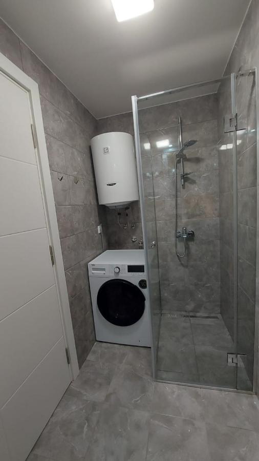 Apartment Relax 1 Belgrado Esterno foto